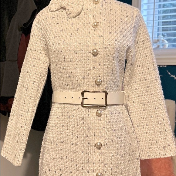 BEAUTIFUL, white tweed dress 👗 with shimmer throughout. In size XS NWT, - Picture 6 of 11